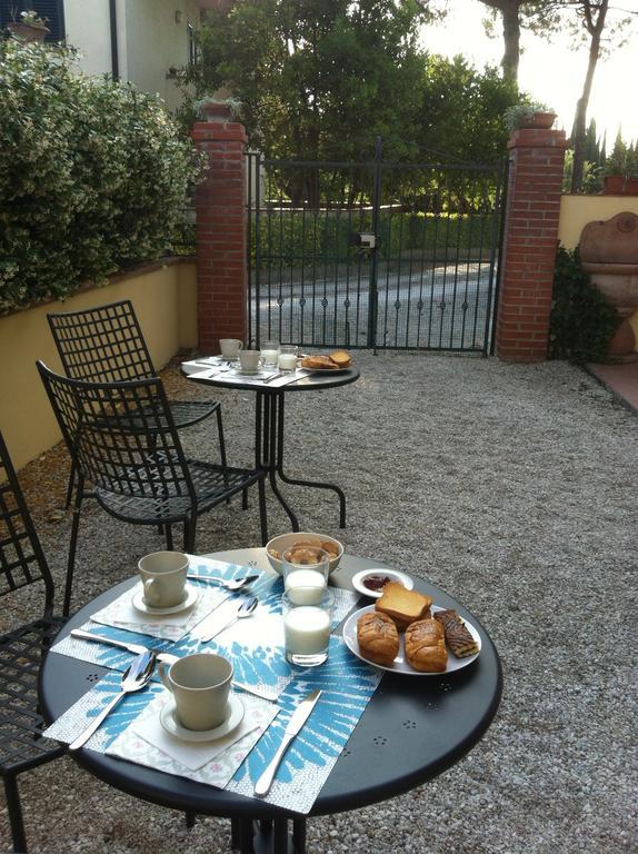 La Voliera Bed & Breakfast Pisa Exterior photo
