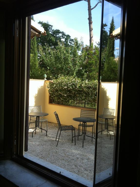 La Voliera Bed & Breakfast Pisa Exterior photo